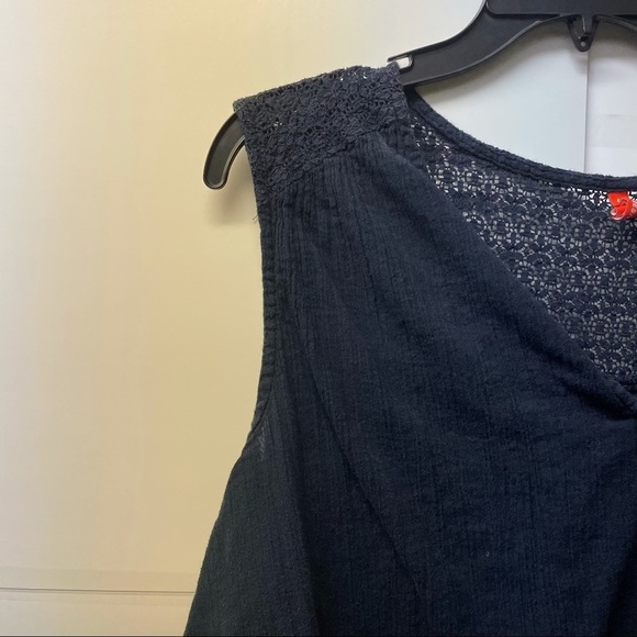 Plus size tang top - Picture 5 of 5